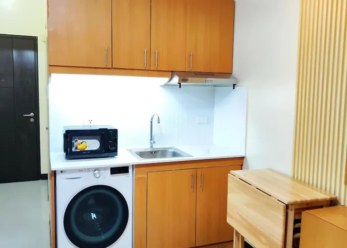 Unit 23l T-b The Pearl Place Ortigas Apartment