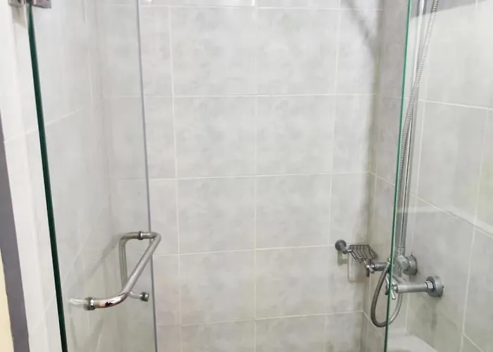 Unit 23l T-b The Pearl Place Ortigas Manila